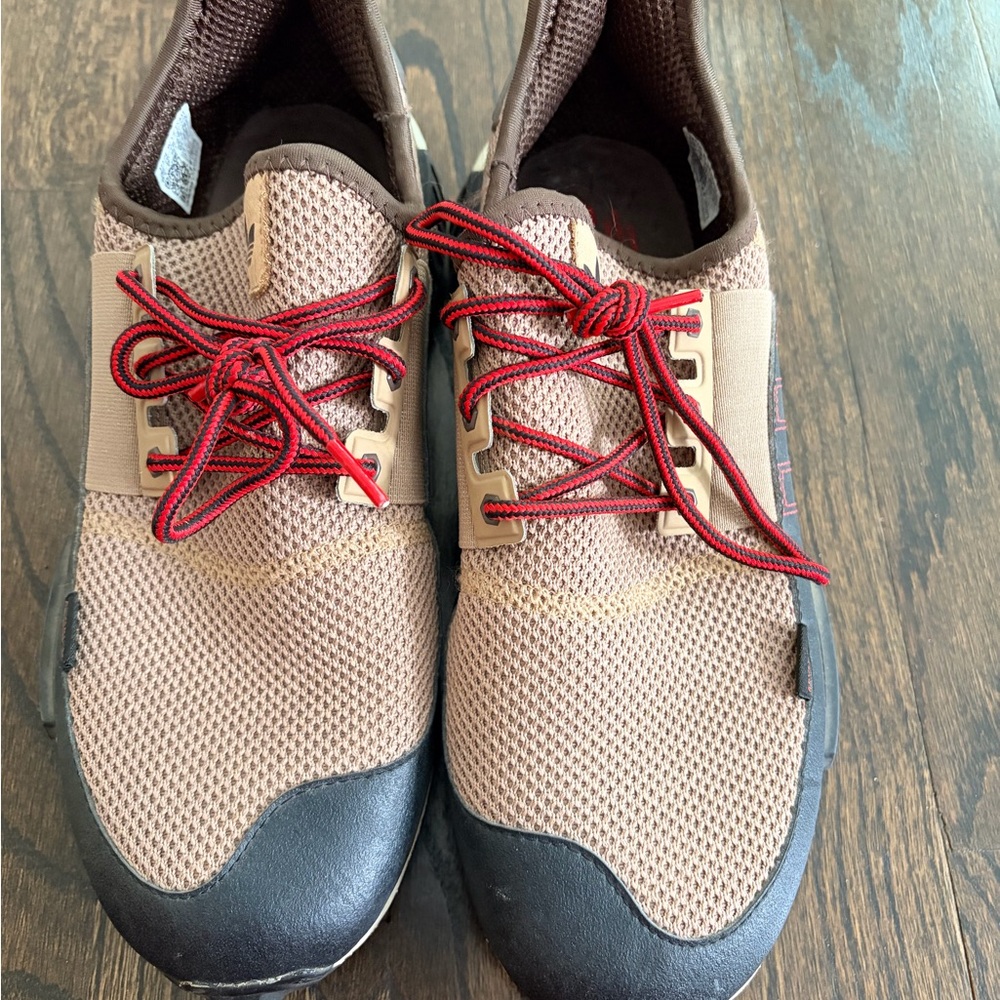 adidas Brown Sneaker with Red Logo Insole